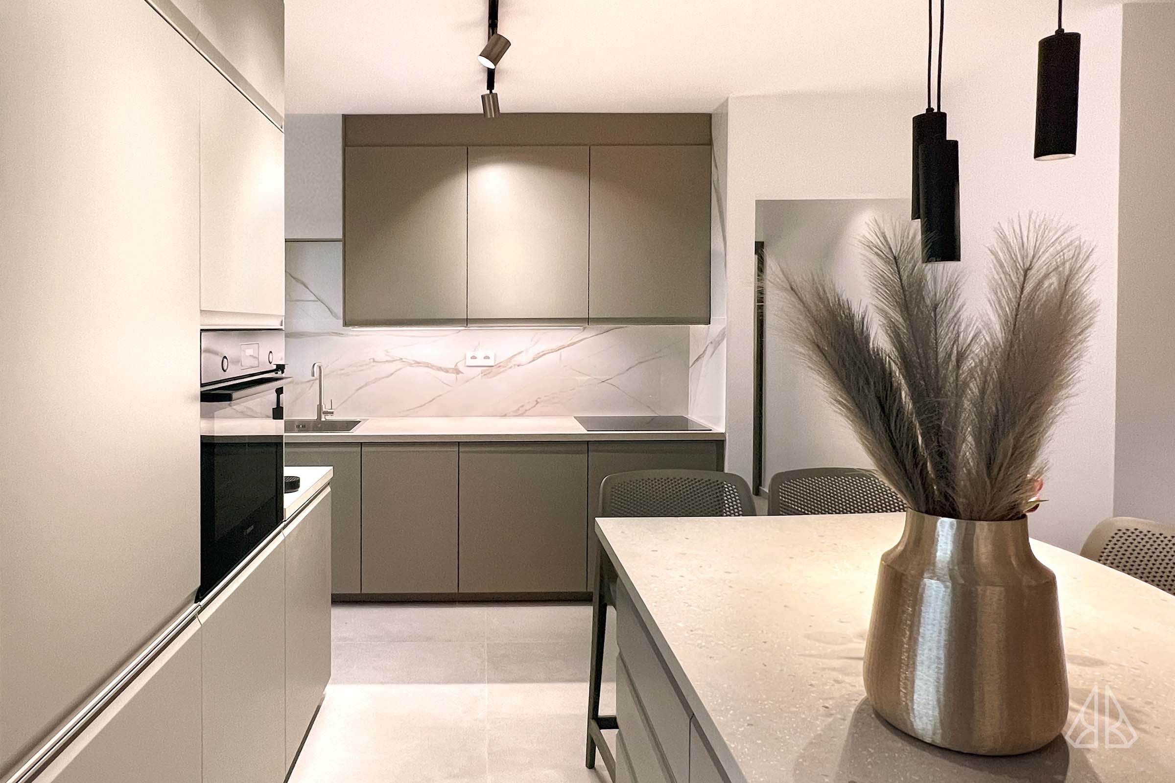 Gourmet kitchen